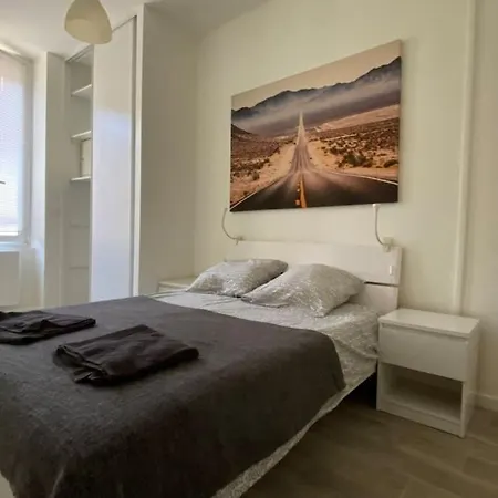 Apart Very Chic Chevandier Valence (Drome)